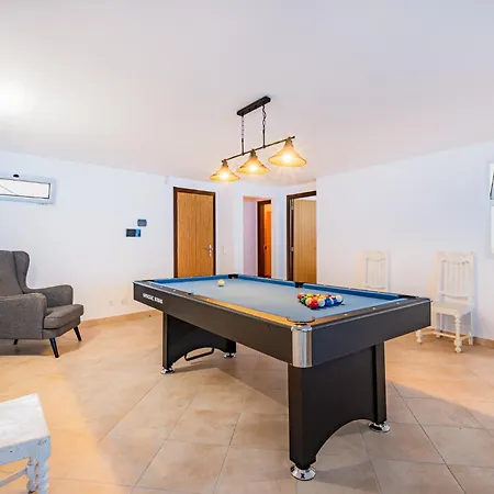 Villa Capetown Marina By Signaturestays